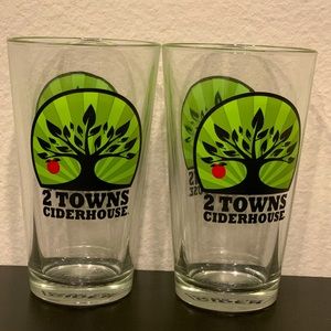 2 Towns Ciderhouse Pint Glasses